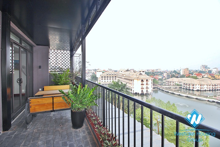 A lake view 3 bedroom apartment in Tu hoa, Tayho, Hanoi
